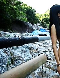 Amateur beach show pussy nude picture